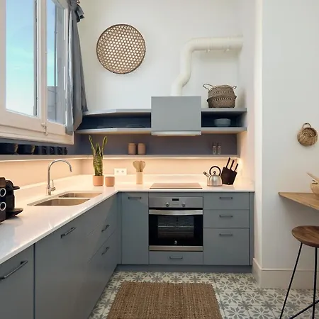 Sapo - Two Bedroom In The Heart Of * Barcelona